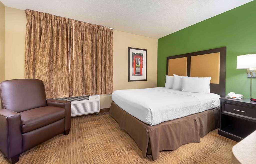 Extended Stay America Suites - Merrillville - Us Rte 30 Room photo